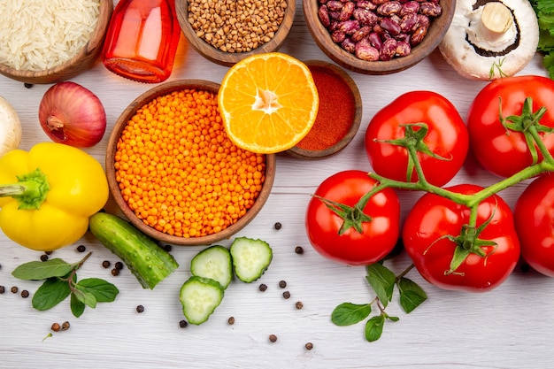 Naturalne źródła witamin wspierające zdrowie układu nerwowego