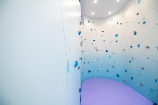 Jak odpowiednio zaprojektować przestrzeń terapeutyczną do integracji sensorycznej